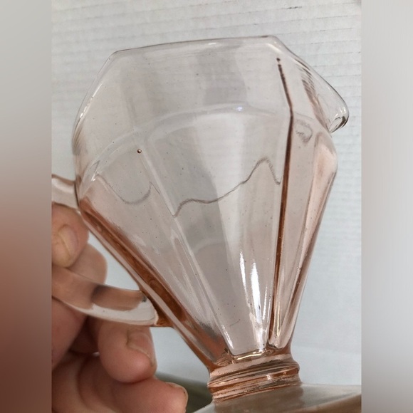 1920s Liberty Glass Egg Harbor Cream and Sugar Set - Picture 13 of 13